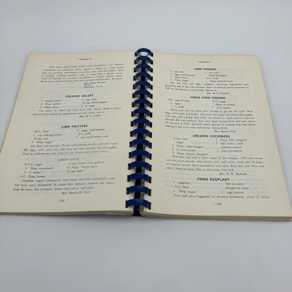Vtg Junior Charity League Concord North Carolina Cookbook NC Southern Recipes